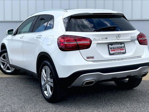 Used 2020 Mercedes-Benz GLA 250 4MATIC image 15