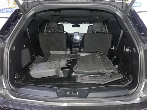 Used 2020 Ford Explorer ST w/ Premium Technology Package AWD/4WD image 9