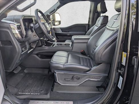 Used 2026 Ford F450 Platinum w/ FX4 Off-Road Package AWD/4WD image 15
