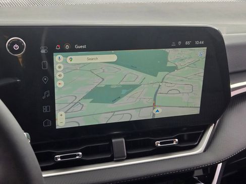 New 2026 Chevrolet Equinox LT w/ Safety and Technology Package FWD image 23