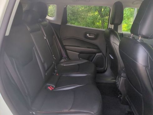 Used 2021 Jeep Compass Latitude w/ Convenience Group AWD/4WD image 26