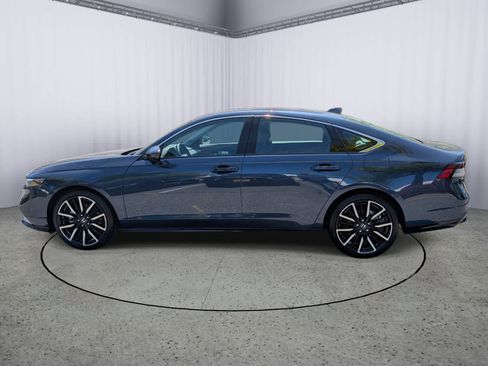 Certified 2025 Honda Accord Touring image 5