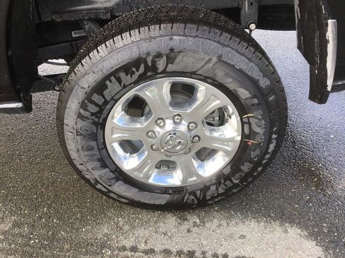 New 2025 RAM 2500 Big Horn image 10