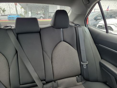 Used 2023 Toyota Camry LE FWD image 22