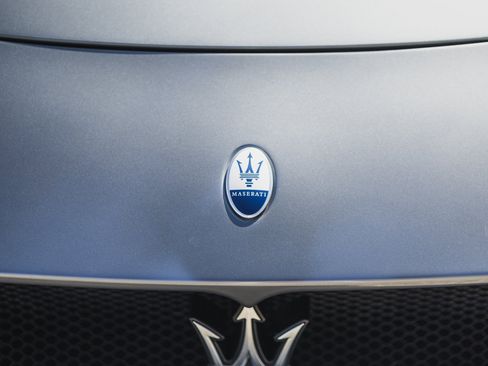 Used 2022 Maserati MC20 Coupe image 4