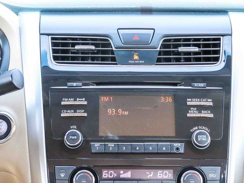 Used 2013 Nissan Altima 2.5 SV FWD image 17