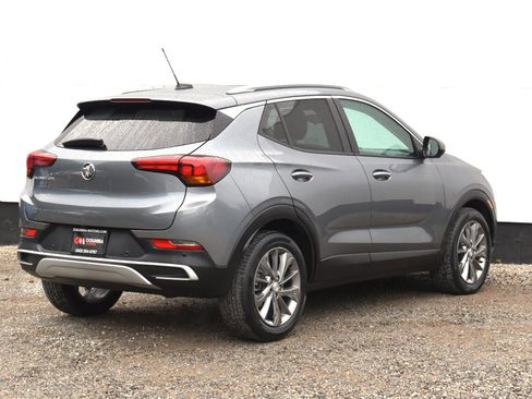 Used 2021 Buick Encore GX Select w/ Advanced Technology Package FWD image 5
