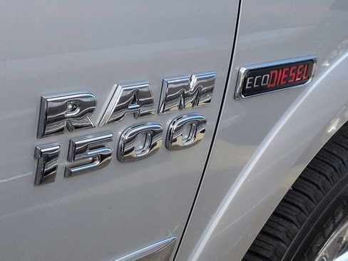 Used 2016 RAM 1500 Laramie w/ Convenience Group AWD/4WD image 24