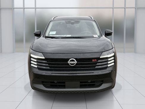 New 2026 Nissan Kicks SR w/ Cold Weather Package image 9