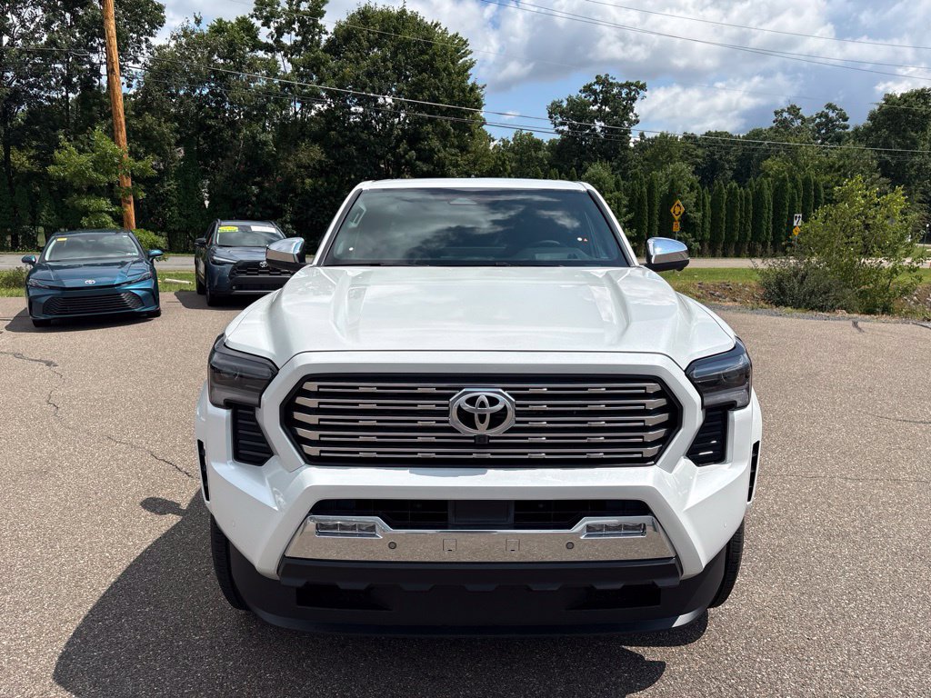 Used 2026 Toyota Tacoma Limited AWD/4WD image 9