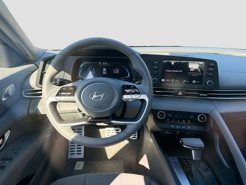 Certified 2026 Hyundai Elantra Sport FWD image 21