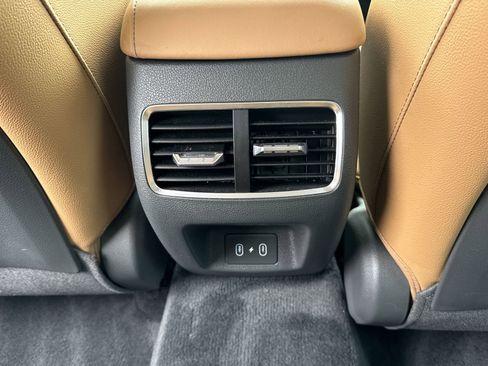 Used 2024 Hyundai Sonata Limited image 25