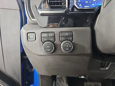 Certified 2023 Chevrolet Silverado 1500 LT Trail Boss w/ Convenience Package II image 31