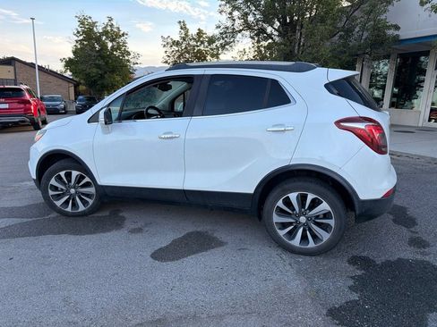 Used 2018 Buick Encore Essence AWD/4WD image 9