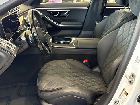 Used 2025 Mercedes-Benz S 580 4MATIC Sedan image 21