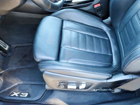 Used 2021 BMW X3 M40i w/ Executive Package image 16