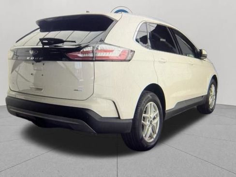Used 2024 Ford Edge SEL w/ Convenience Package AWD/4WD image 5