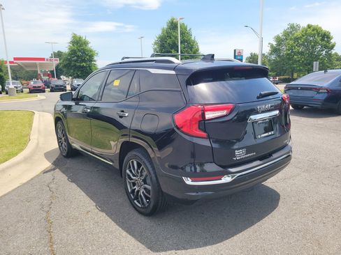 Used 2023 GMC Terrain Denali w/ Black Diamond Edition AWD/4WD image 5