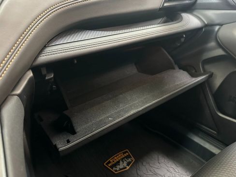 Used 2022 Subaru Outback Wilderness w/ Wilderness Package image 27