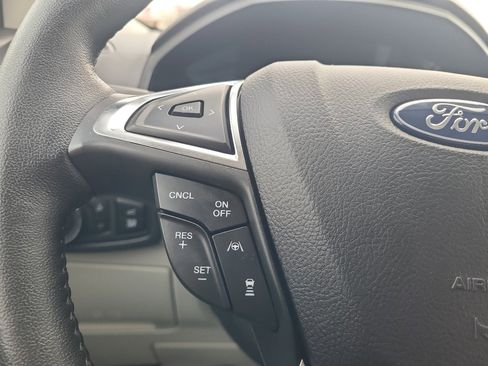 Used 2023 Ford Edge Titanium w/ Equipment Group 301A image 19