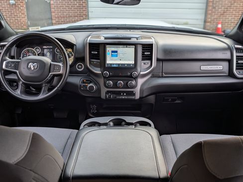 Used 2024 RAM 2500 Big Horn w/ Bed Utility Group image 22