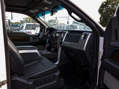 Used 2014 Ford F150 Lariat w/ Equipment Group 502A Luxury AWD/4WD image 22