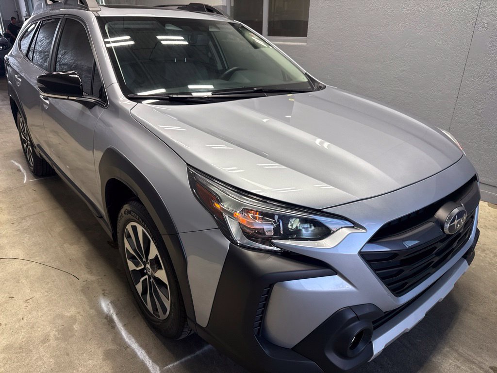 Used 2024 Subaru Outback Limited AWD/4WD image 5