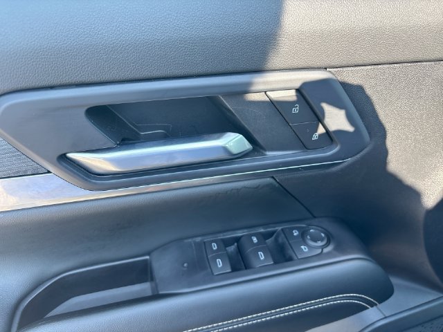 Used 2026 GMC Terrain Elevation FWD image 13