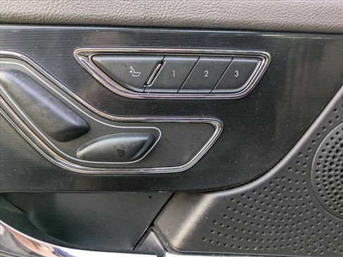 Used 2023 Lincoln Corsair AWD w/ Equipment Group 101A image 14