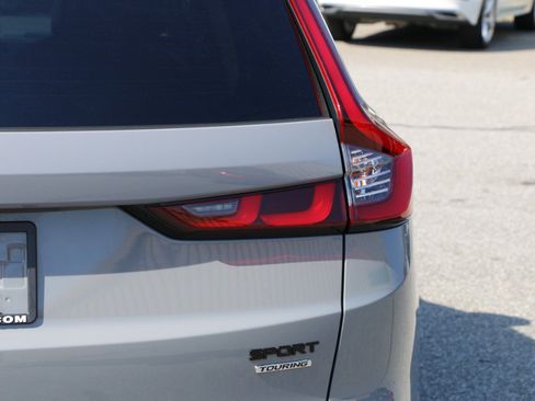 Used 2024 Honda CR-V Sport Touring image 7