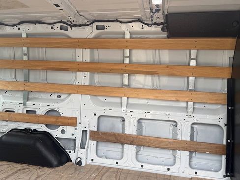 Used 2019 Ford Transit 250 130 Low Roof w/ Exterior Upgrade Package RWD image 27