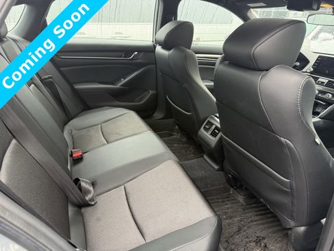 Used 2020 Honda Accord Sport image 11