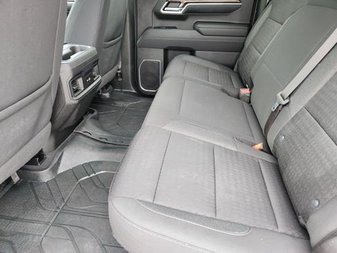 Certified 2022 Chevrolet Silverado 1500 RST w/ Z71 Off-Road Package image 12