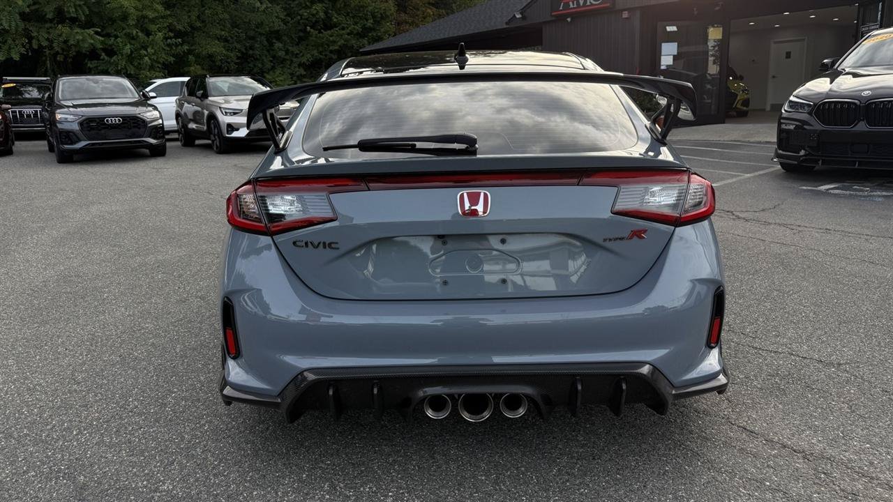 Used 2024 Honda Civic Type R image 15