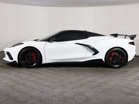 Used 2023 Chevrolet Corvette Stingray Premium Conv w/ Z51 Performance Package RWD image 22