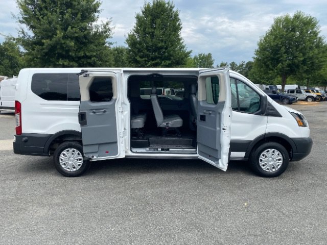 Used 2016 Ford Transit 350 XL RWD image 7