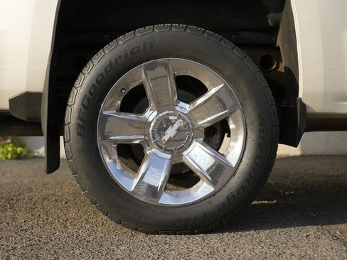 Used 2014 Chevrolet Silverado 1500 LTZ w/ LTZ Plus Package AWD/4WD image 9