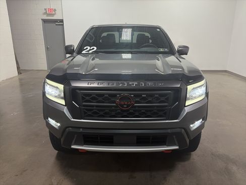 Used 2022 Nissan Frontier PRO-4X w/ Pro-4X Premium Package AWD/4WD image 8