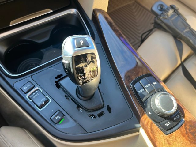 Used 2015 BMW 328i Sedan RWD image 12