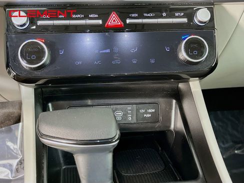 Used 2025 Hyundai Tucson SEL AWD/4WD image 19