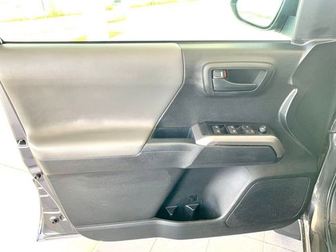 Used 2023 Toyota Tacoma SR5 image 10