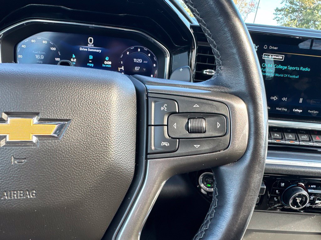 Used 2025 Chevrolet Silverado 1500 High Country AWD/4WD image 30
