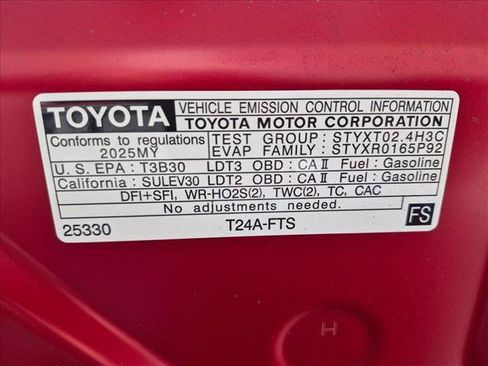 Used 2025 Toyota 4Runner TRD Off-Road Premium AWD/4WD image 21