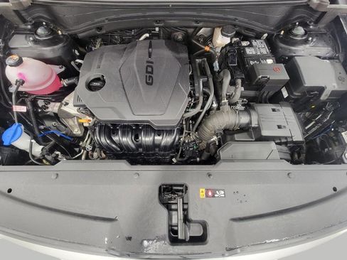 Used 2025 Kia Sportage LX AWD/4WD image 8