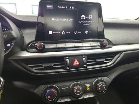 Used 2024 Kia Forte LXS FWD image 25