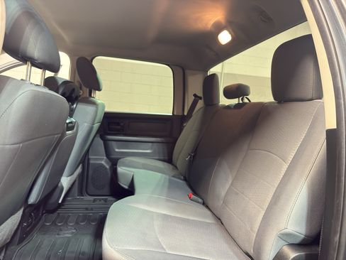 Used 2018 RAM 2500 Tradesman w/ Chrome Appearance Group AWD/4WD image 26