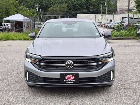 Used 2023 Volkswagen Jetta Sport FWD image 10
