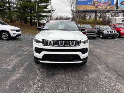 Used 2024 Jeep Compass Limited w/ Elite Group image 3