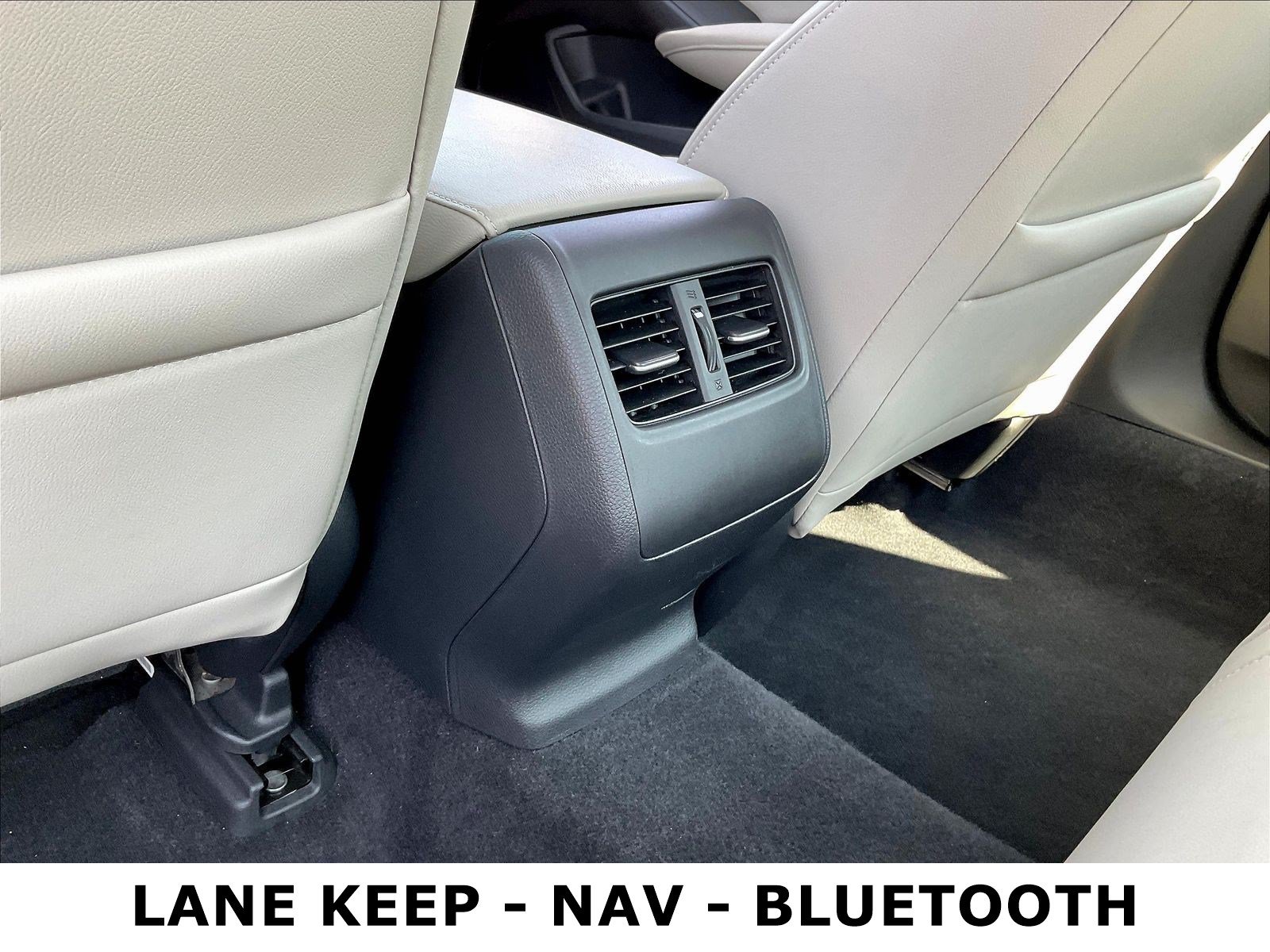 Used 2018 Honda Accord EX-L image 10