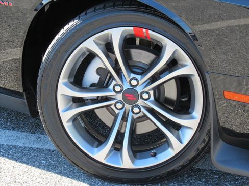 Used 2021 Dodge Challenger R/T image 7